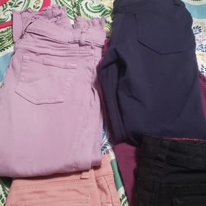 5 variety pairs of jeans sizing between 6x. 7. And